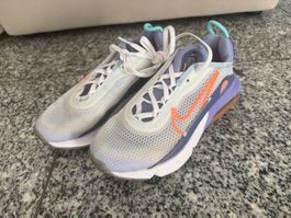 Nike Air Max 2090 Sneaker weiss lila gebraucht Zustand