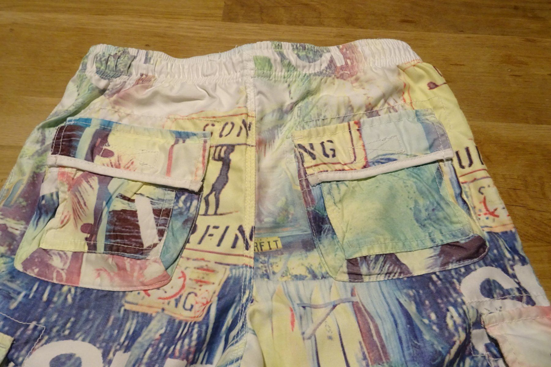 Pantaloni: tolle Shorts Gr. 146 von KIDS – Usato da Urtenen-Schönbühl venduto da Chaeppeler 3