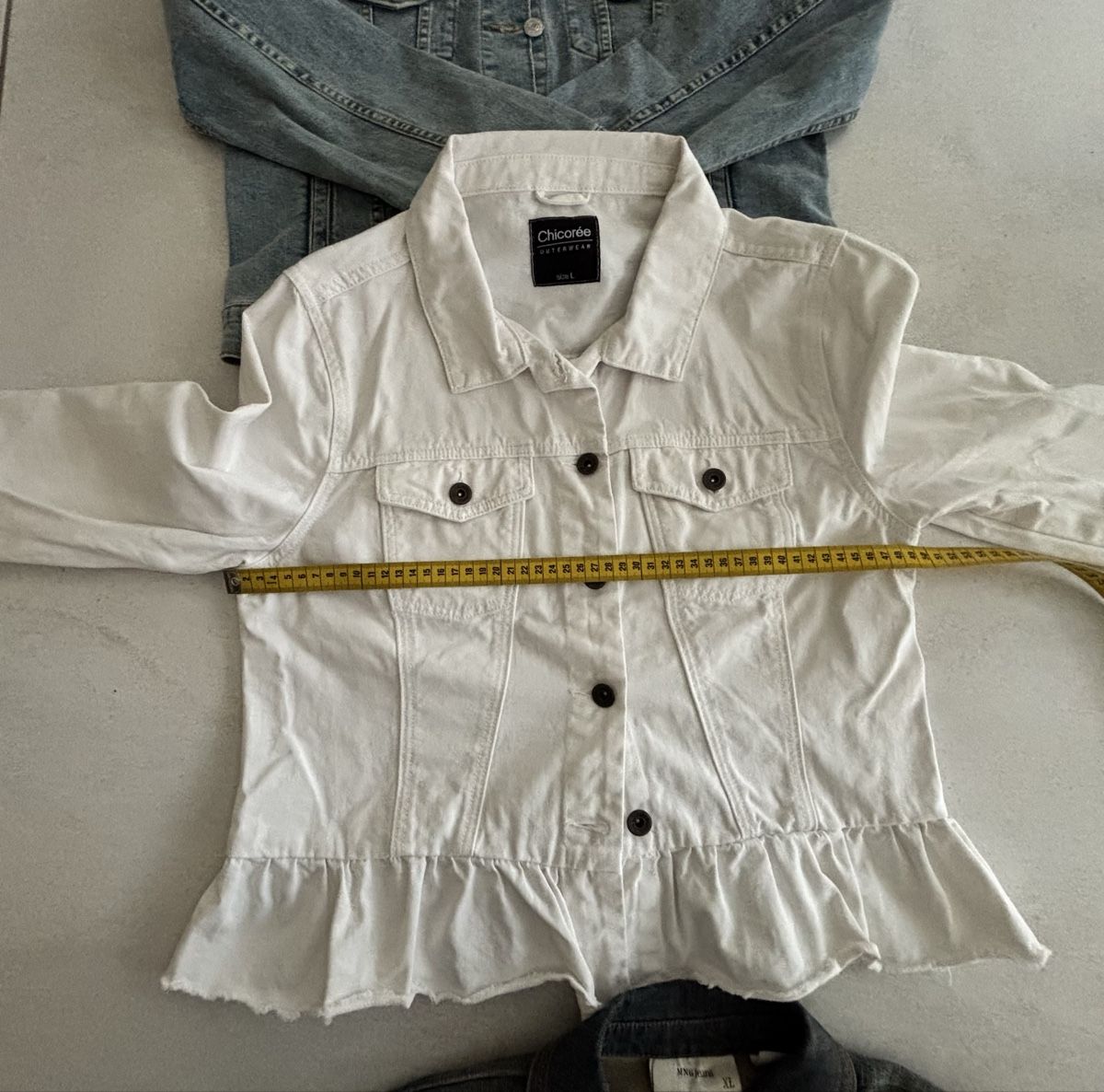 Giacche: 3 Jeansjacken Gr. L/XL – Usato da Eglisau venduto da 3flower-power3 4