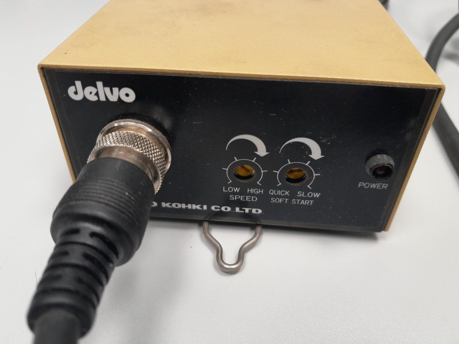 Alle Maschinen: Delvo Elektroschrauber mit Steuergerät – Gebraucht aus Rümlang von BKCH 3