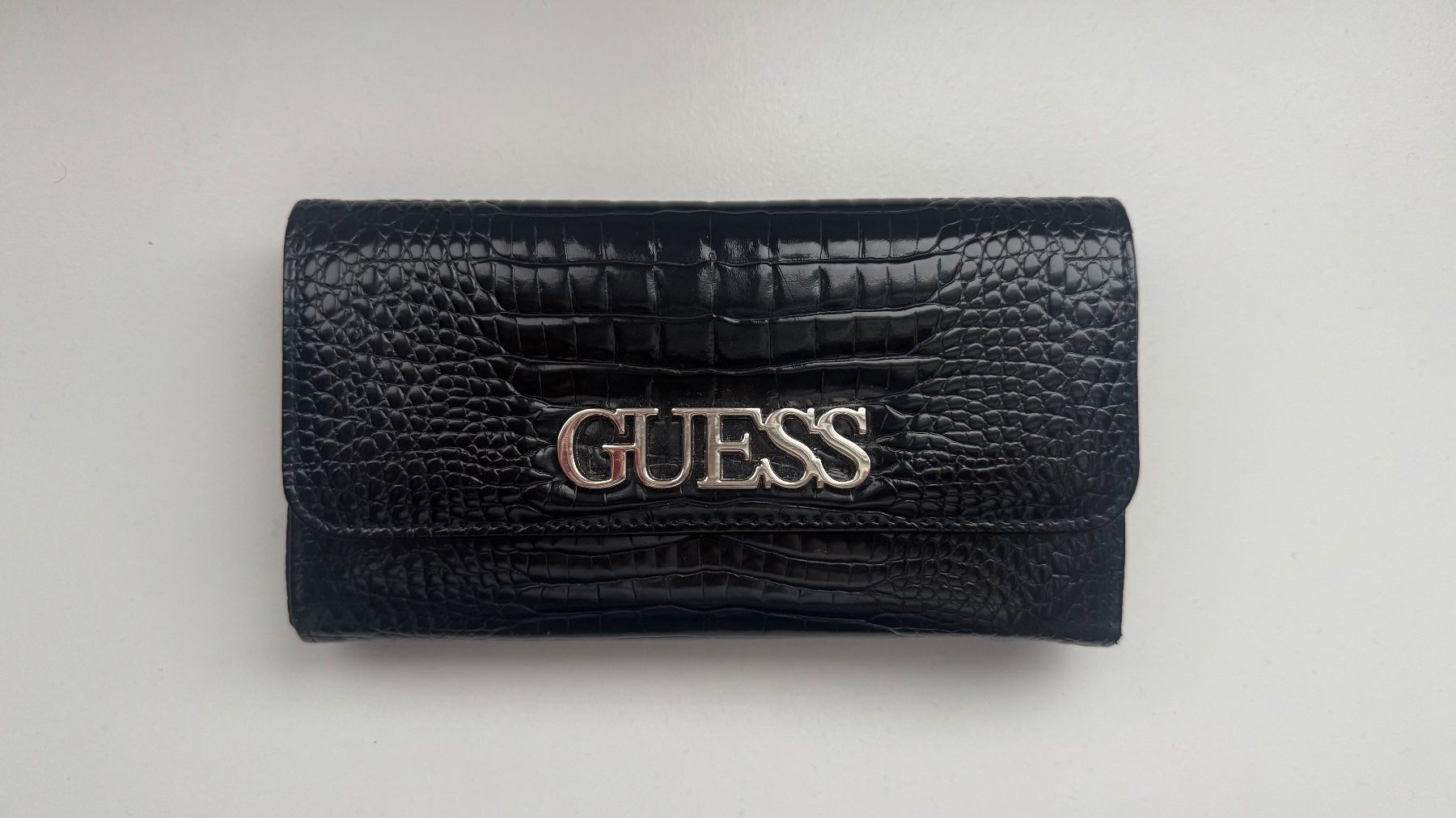 Guess Portamonete: GUESS Portemonnaie – Usato da Arbon venduto da fabiiana_b