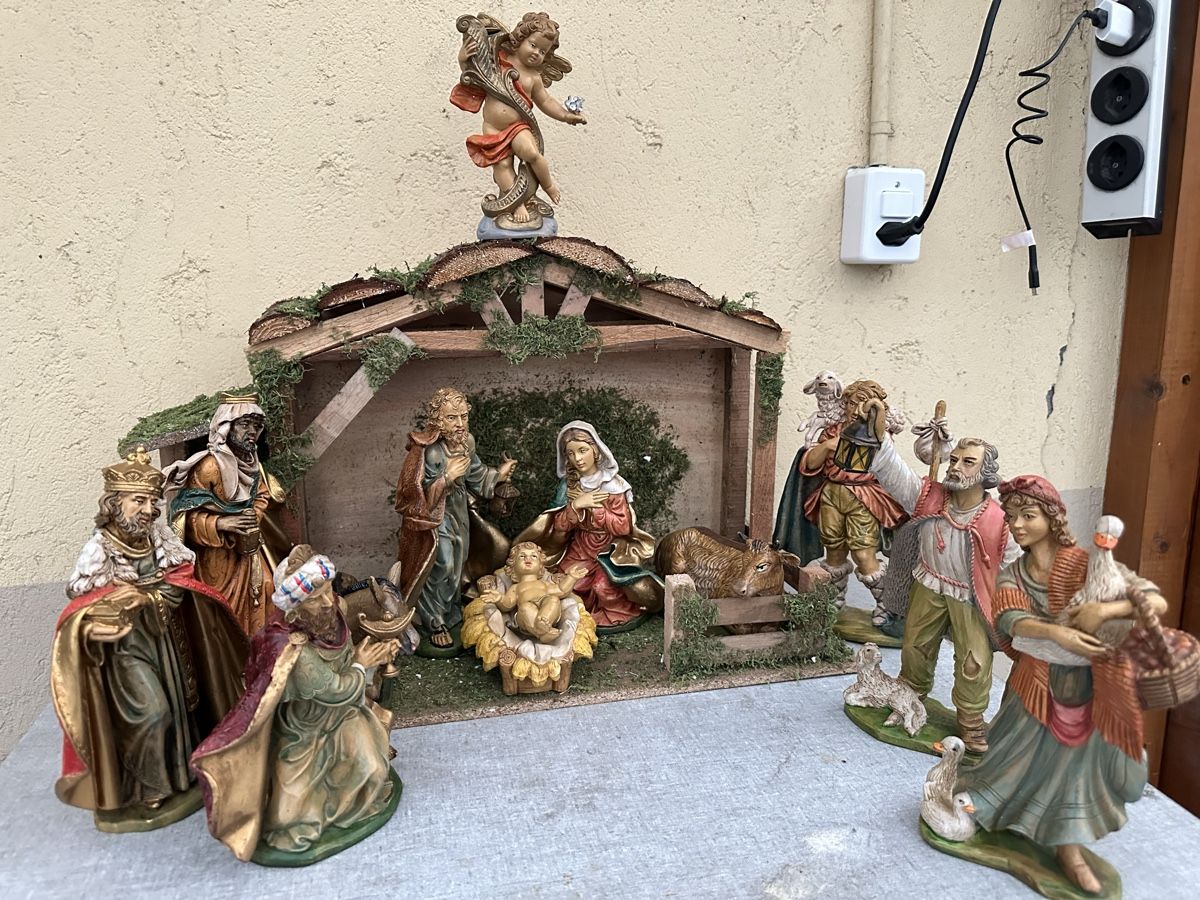 Alle Dekorationen: Alte grosse Krippenfiguren euromarchie – Gebraucht aus Oberentfelden von vilibrand 4