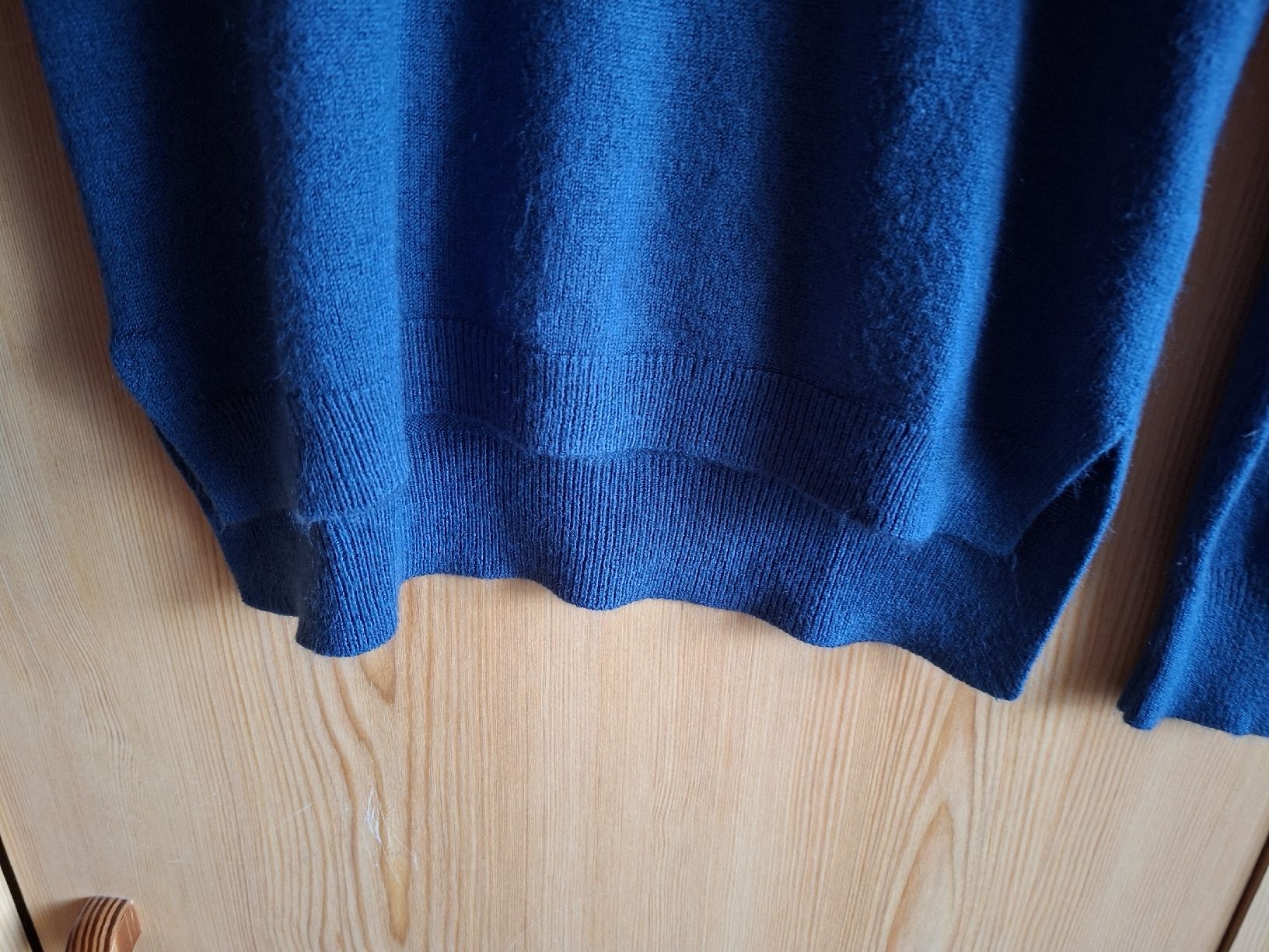 Pulls & Sweat-shirts: pull dame t 38 – Neuf (Voir description) à Cournillens par masoeur 2