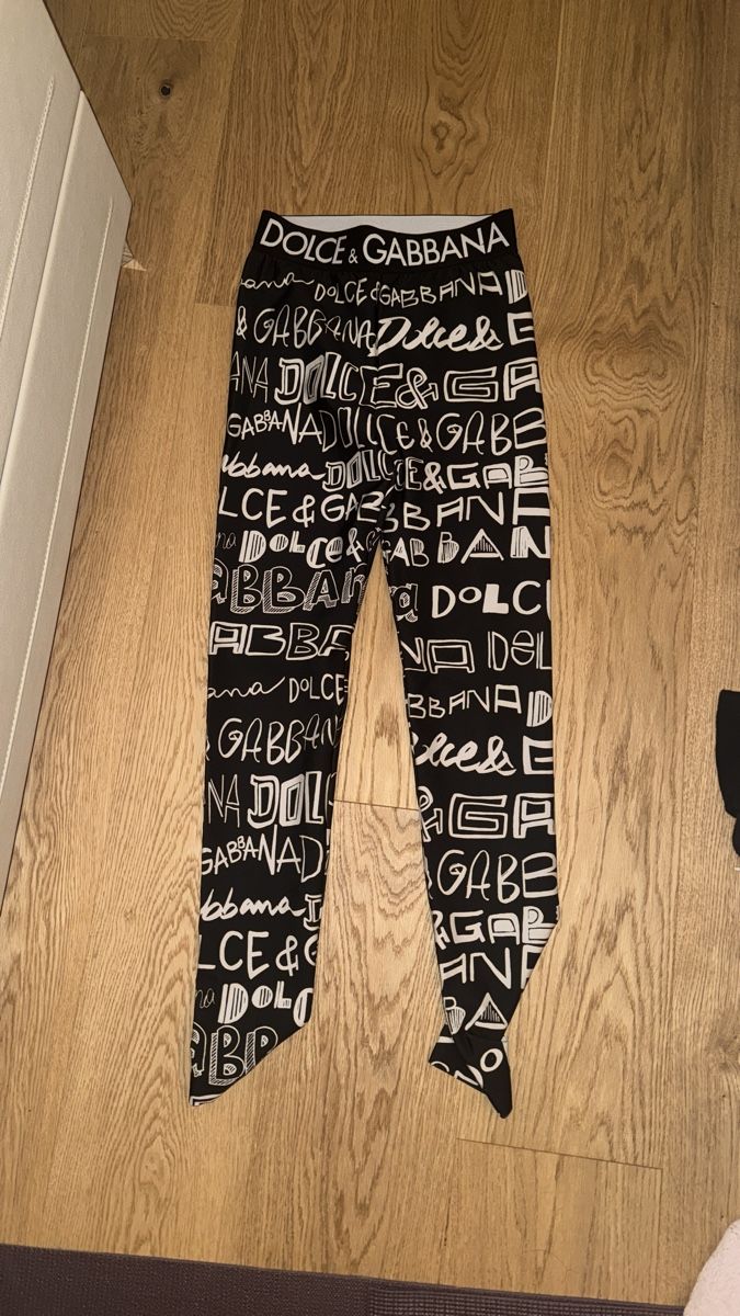 Dolce & Gabbana Pantaloni: Dolce & Gabanna – Usato da Reinach AG venduto da MineD 1