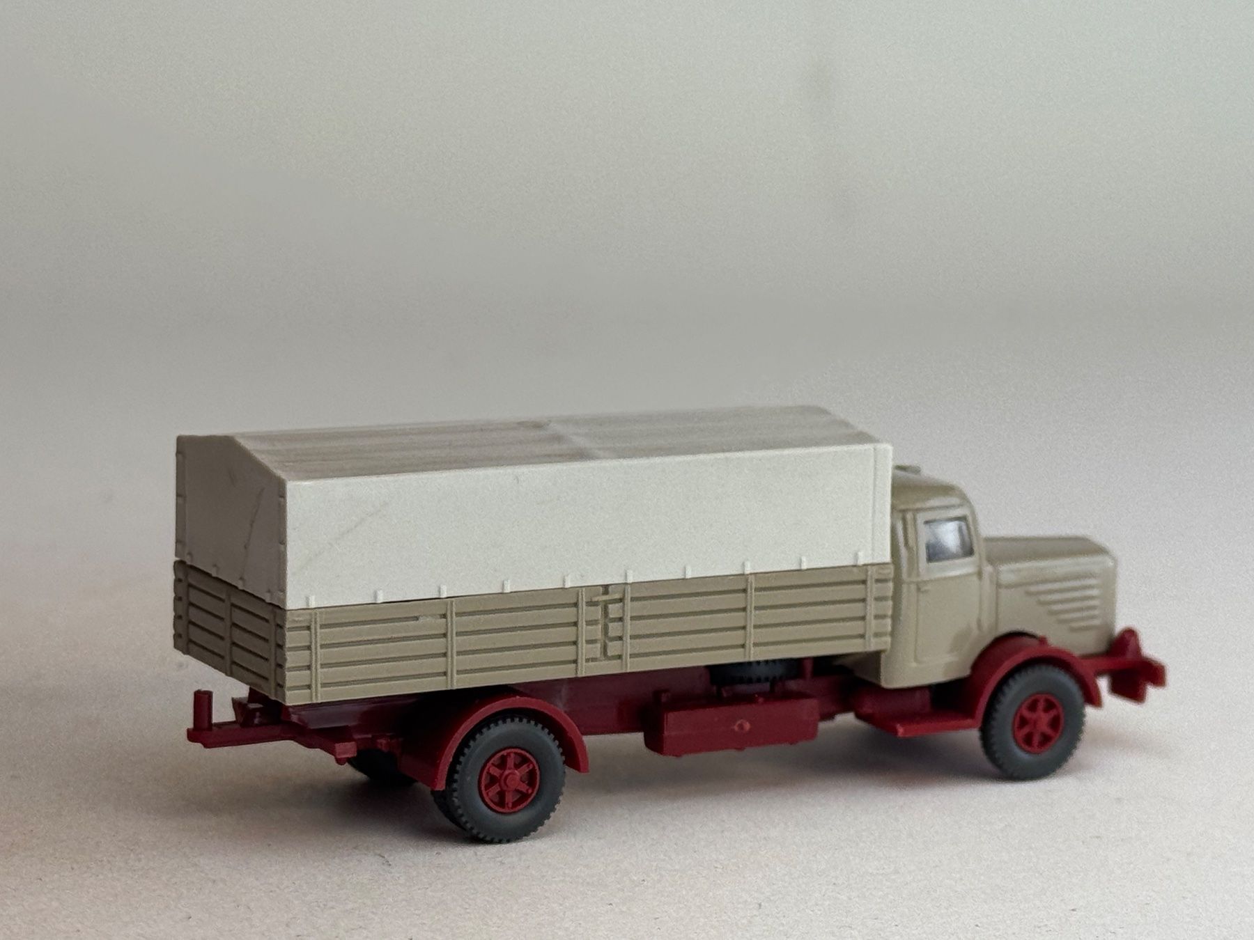 Wiking Voitures modèles: VE1- Wiking Büssing 8000 Pritsche – D'occasion à Elm par Wikmtz 1
