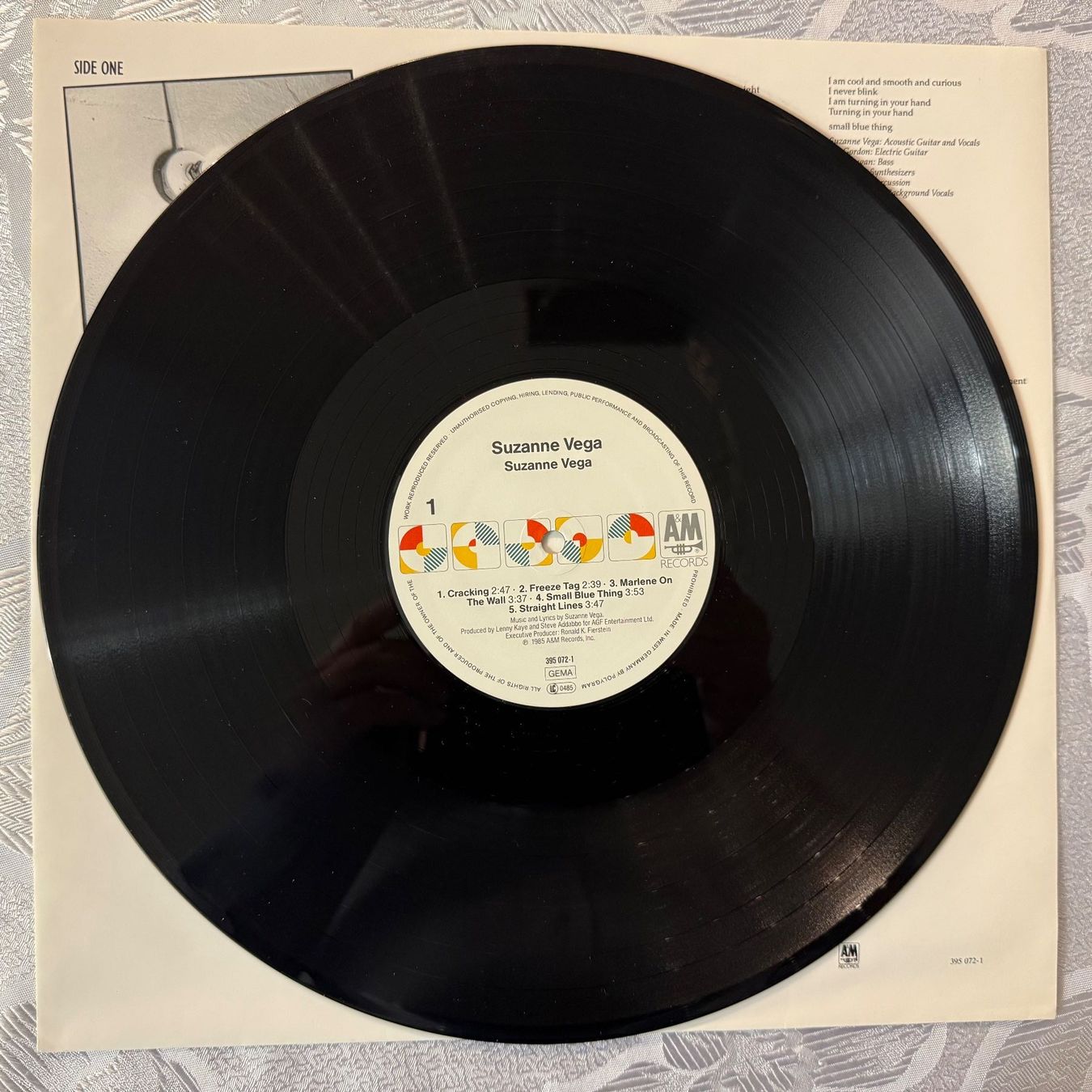 Dischi in vinile: SUZANNE VEGA - SUZANNE VEGA – Usato da Zürich venduto da fehlton 3