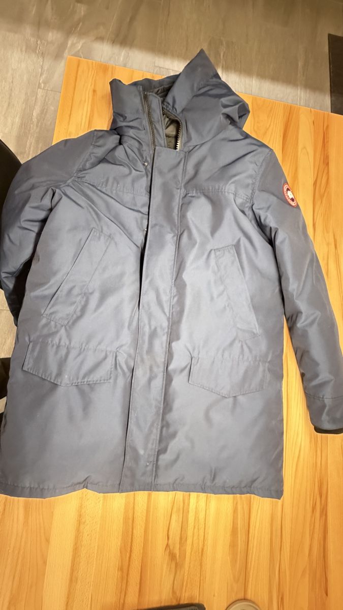 Canada Goose Giacche: CANADA GOOSE - Langford Parka – Nuovo (secondo la descrizione) da Mühlethurnen venduto da Aendu1984 8
