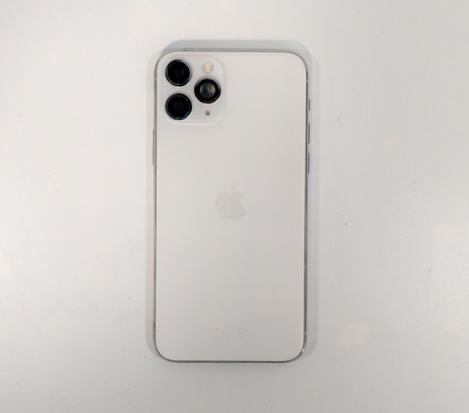 Apple Telefoni cellulari / Smartphones: iPhone 11 Pro 256GB ohne iCloud Lock – Difettoso da Ehrendingen venduto da Rocky985