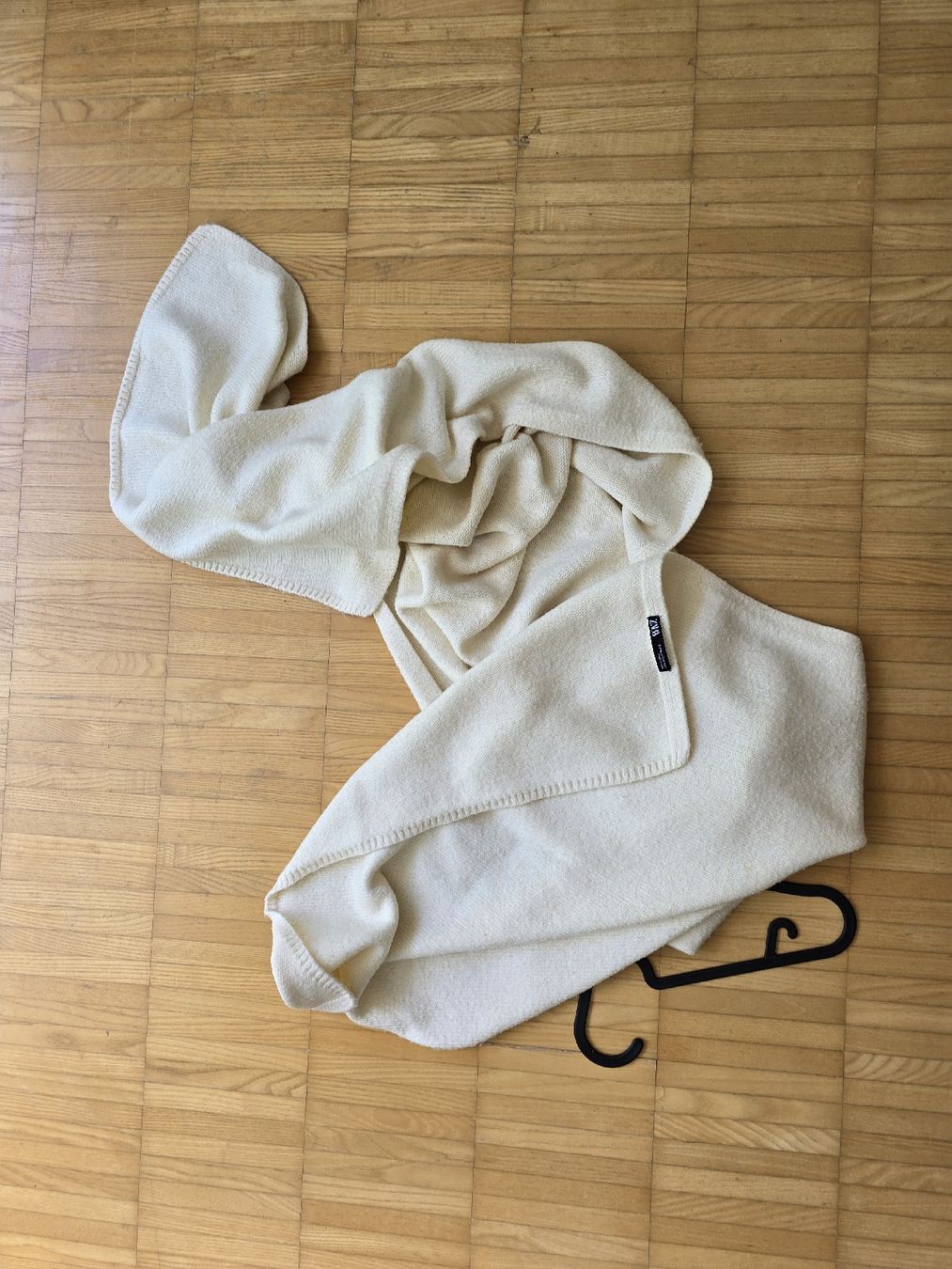 Zara Foulard & Sciarpe: ZARA Strickschal, beige – Nuovo (secondo la descrizione) da St. Gallen venduto da A.W.128 2