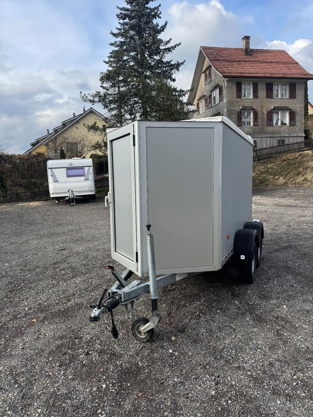 Böckmann Rimorchi: Böckmann Kofferanhänger – Usato da Uetliburg SG venduto da CostaTools