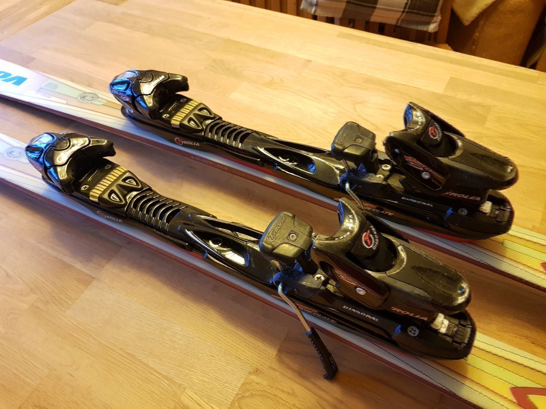 Völkl Skis: Ski Völkl Funcarver Retro Oldschool – Gebraucht aus St. Gallen von chilly81 3