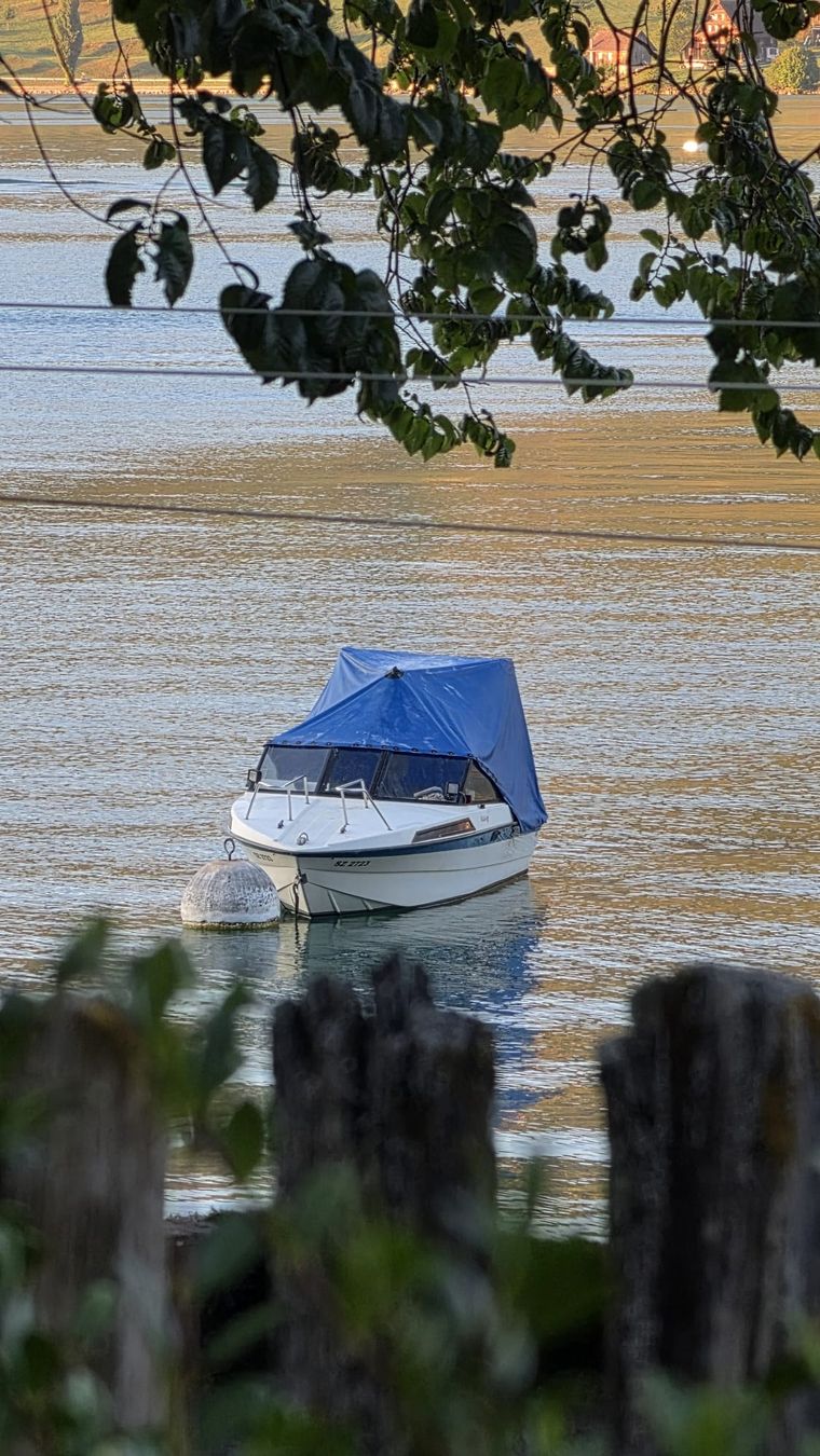Nidelv Bateaux: Nidelv Mercruiser 170 – Défectueux à Brunnen par Hirm1