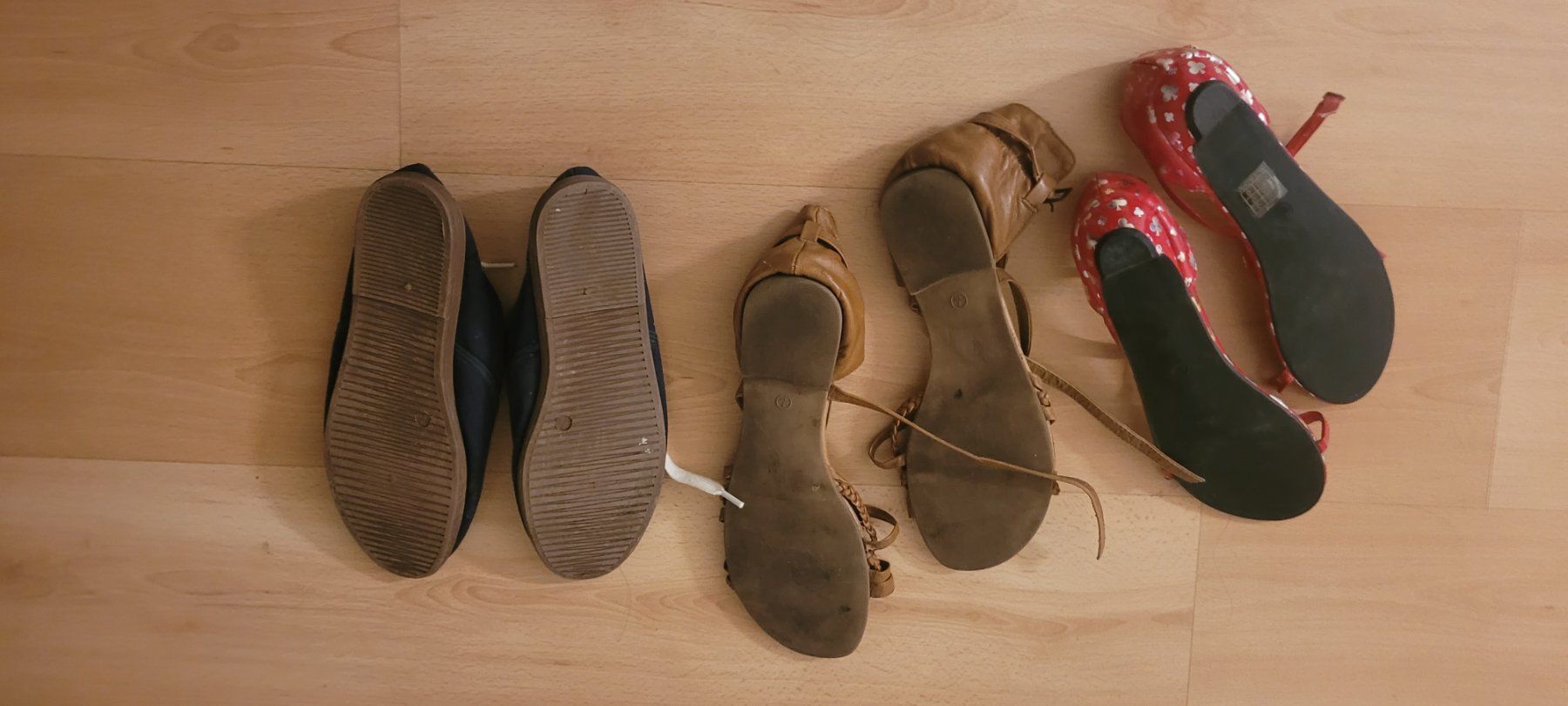 Scarpe da donna: Sandalen Set Gr.40 – Usato da Schöfflisdorf venduto da cri_8gn5 4