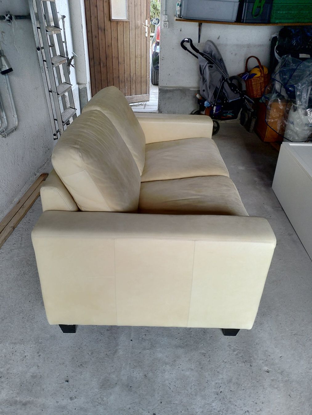 Sofas: Sofa aus Leder – Gebraucht aus Tann von Dieterbaumann 1