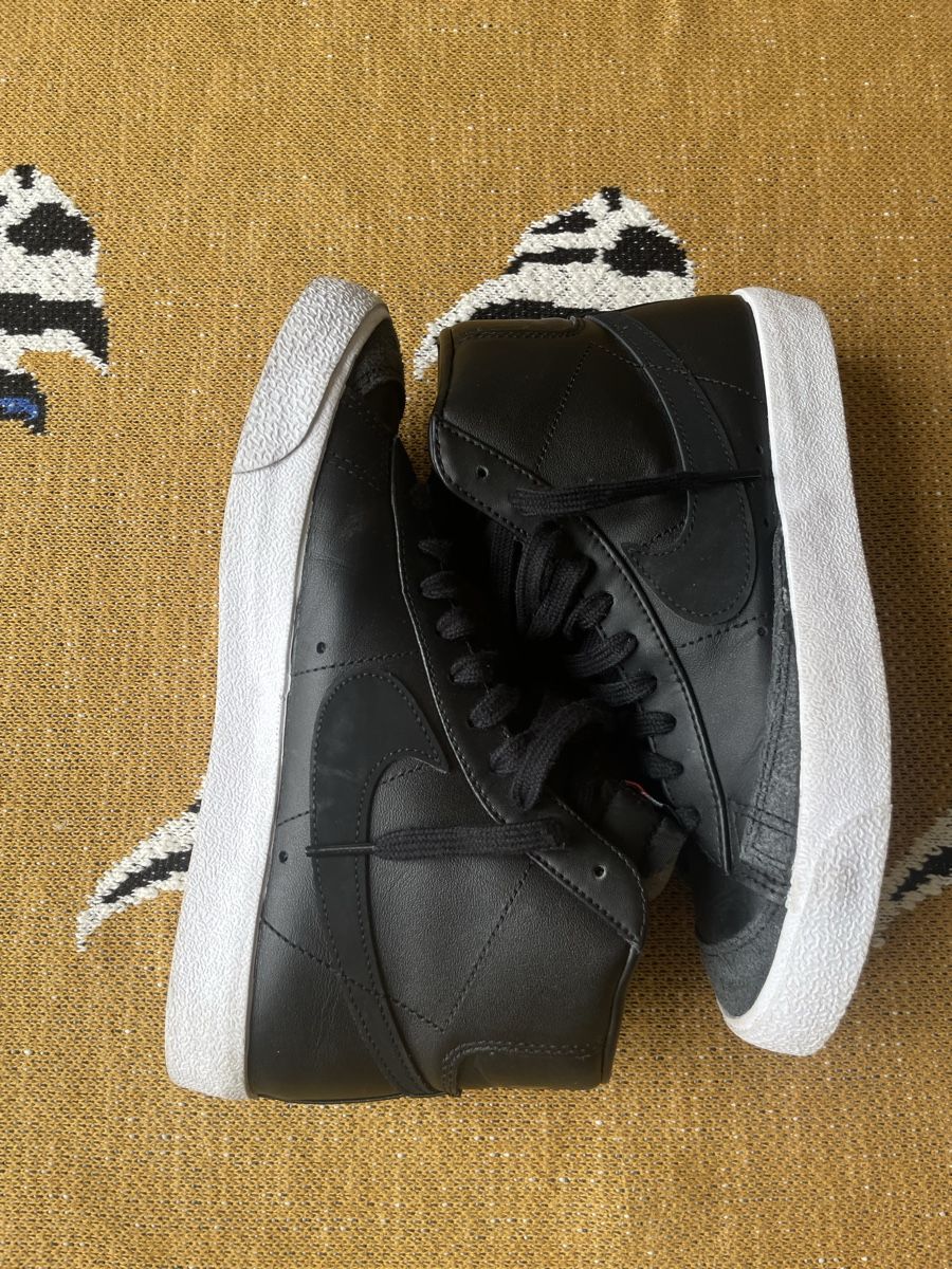 Scarpe da donna: Nike Sneaker Gr. 39 – Usato da Zürich venduto da schgniaff 1
