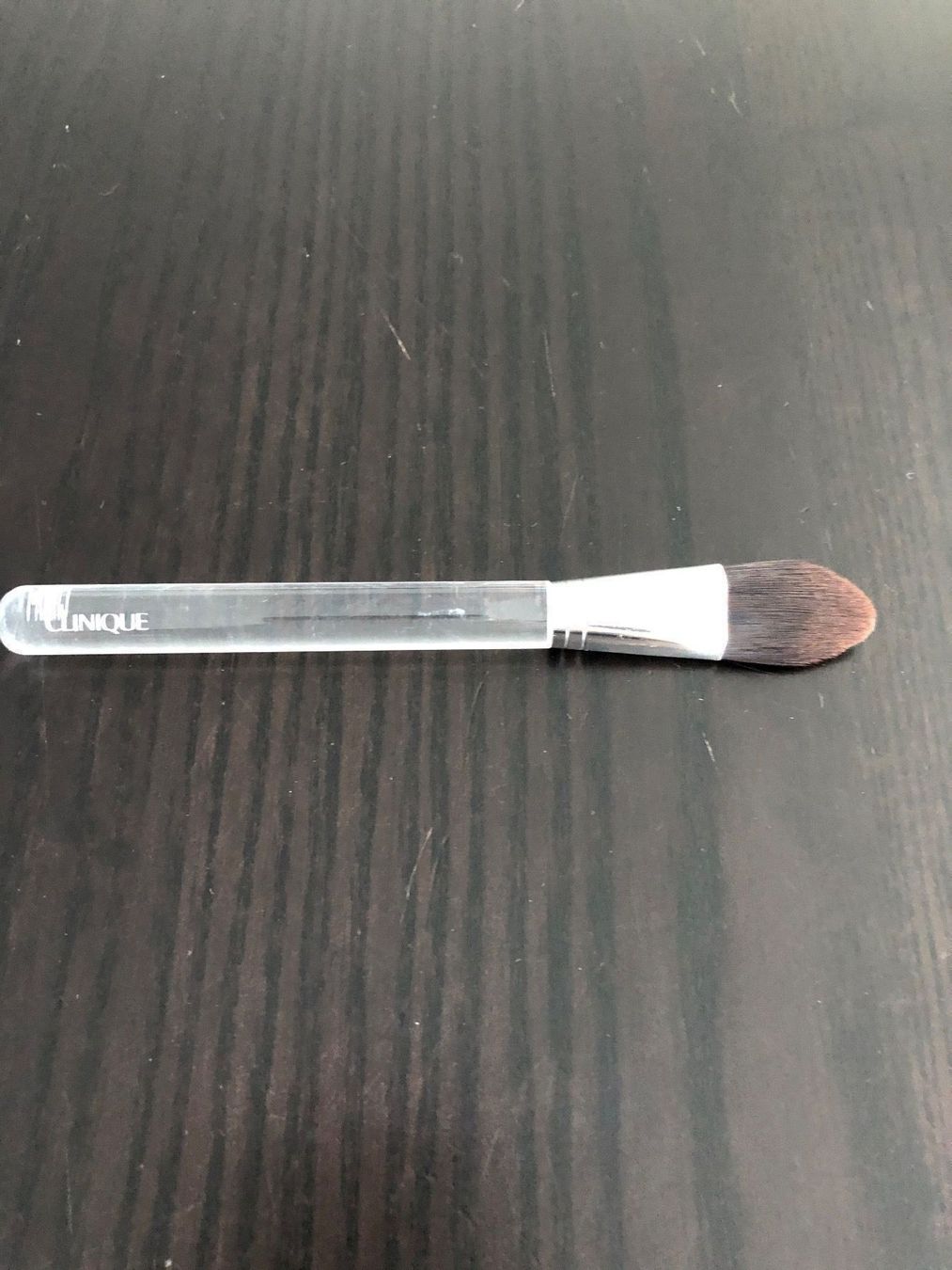 Make-up: Clinique pinceau – Usato da Courgevaux venduto da missceline5