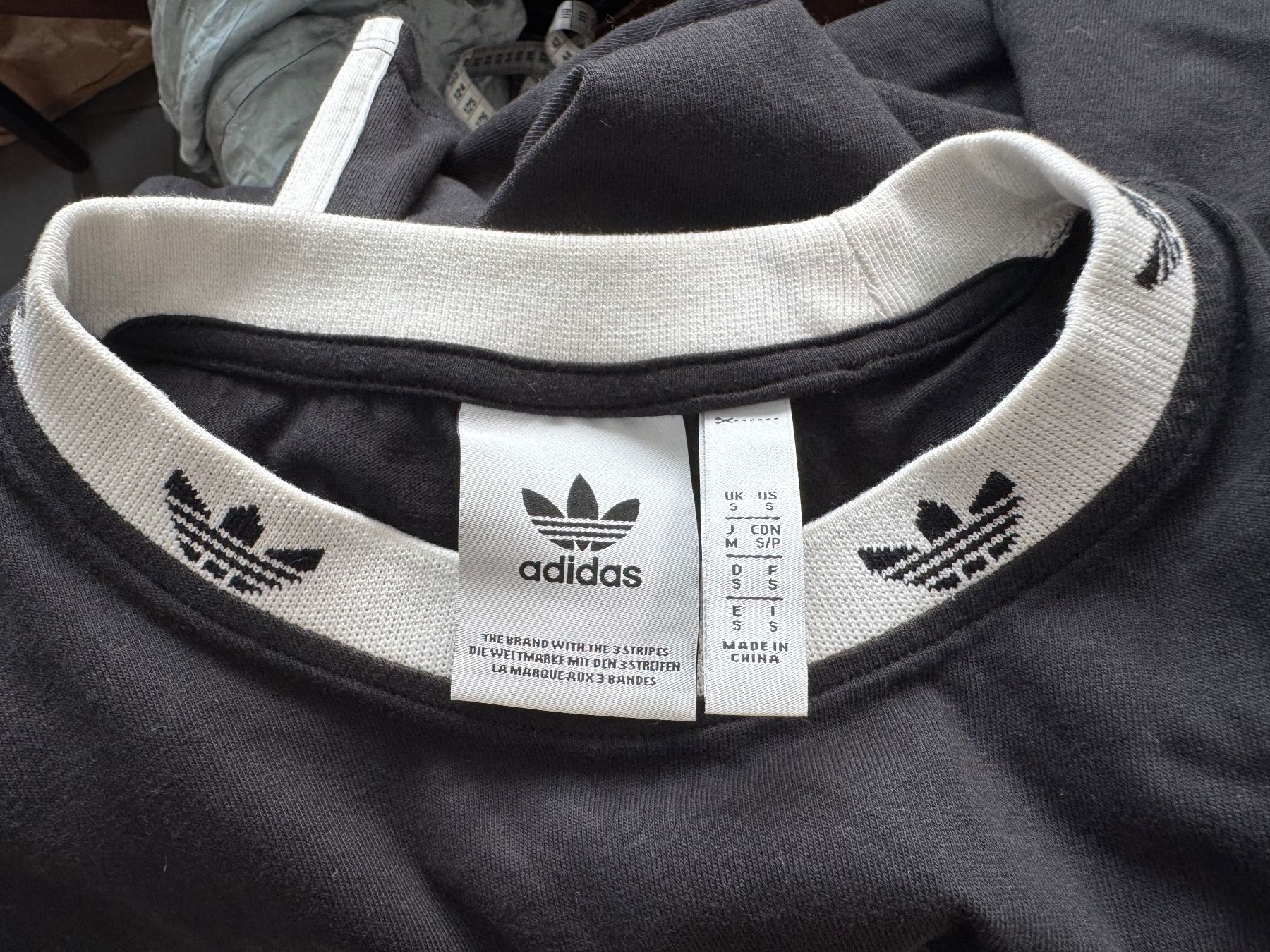 Adidas T-shirt: Tshirt Adidas Originals – Usato da Obfelden venduto da cesarina10 6