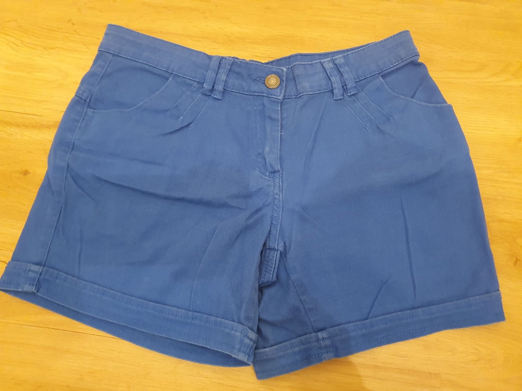Hosen: 2 Shorts, Hotpants blau, Jeans Gr. S – Gebraucht aus Heinrichswil von sabi2809 2