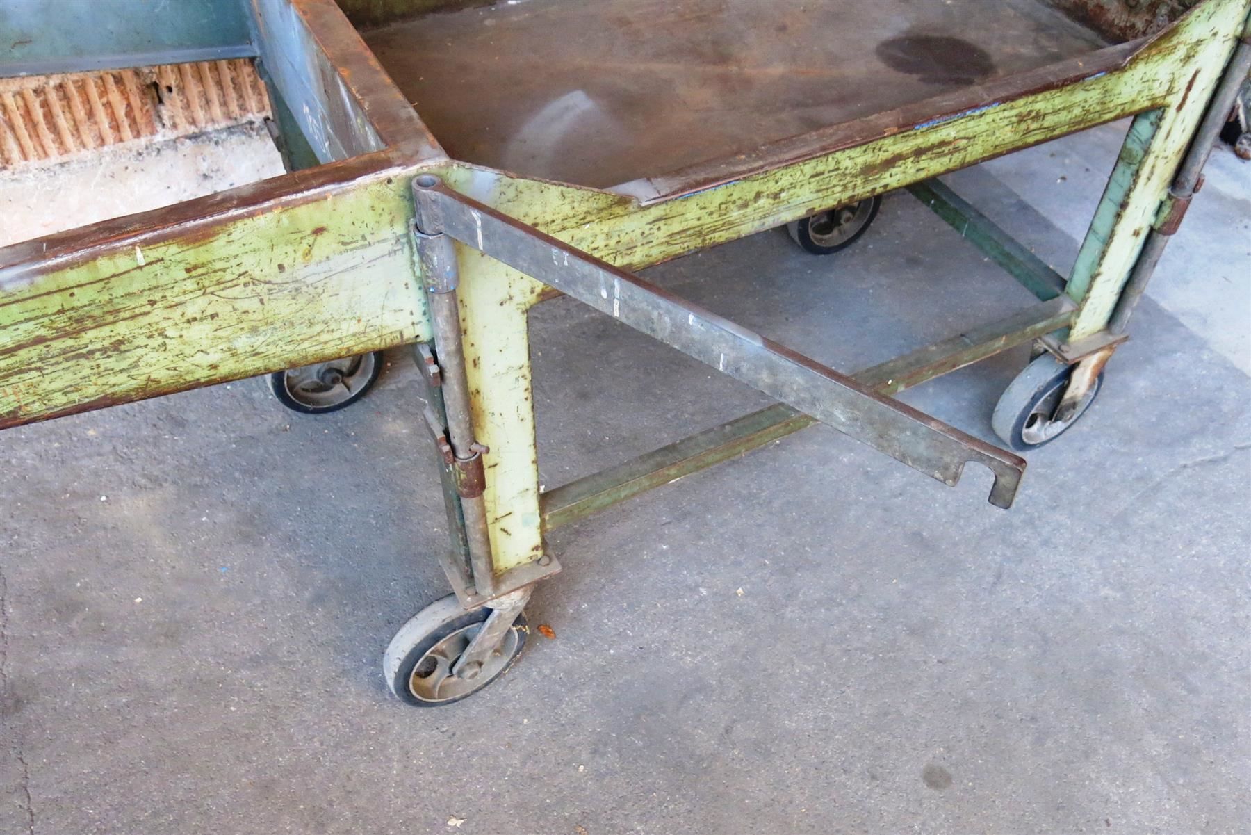 Transportwagen: Wagen Industrial Design, Schwerlastwagen – Gebraucht aus Laufenburg von Sirluger 3