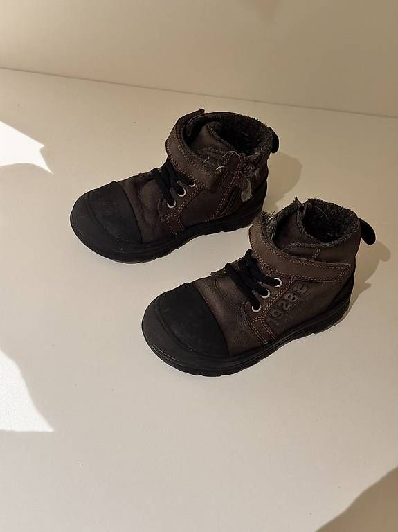 Scarpe per ragazzi: Elefanten Schuhe Gr.24 – Usato da Illnau venduto da Fakiraa 2