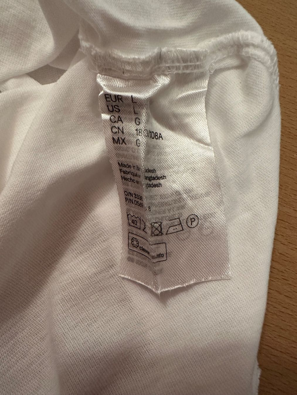 H&M T-Shirts: H&M T-Shirt weiss – Gebraucht aus Trimbach von Goldchild_8 3