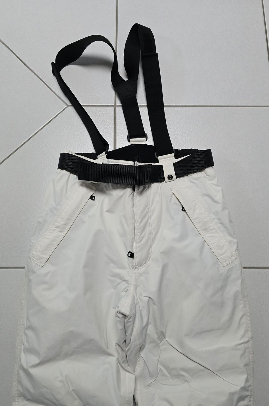 Peak Performance Hosen: Peak Performence Skihose , Gr. M, Damen – Gebraucht aus Urtenen-Schönbühl von mammutli22 1