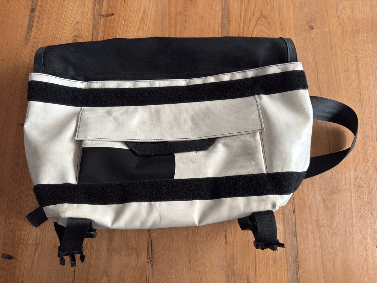 Taschen: Freitag F18 REX Tasche – Gebraucht aus Thalwil von staublee 1