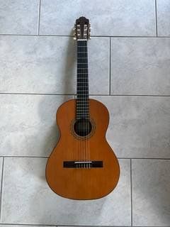 Musikinstrumente: Messina 67279 4/4 Konzertgitarre – Gebraucht aus Birmensdorf ZH von CCBlum 4
