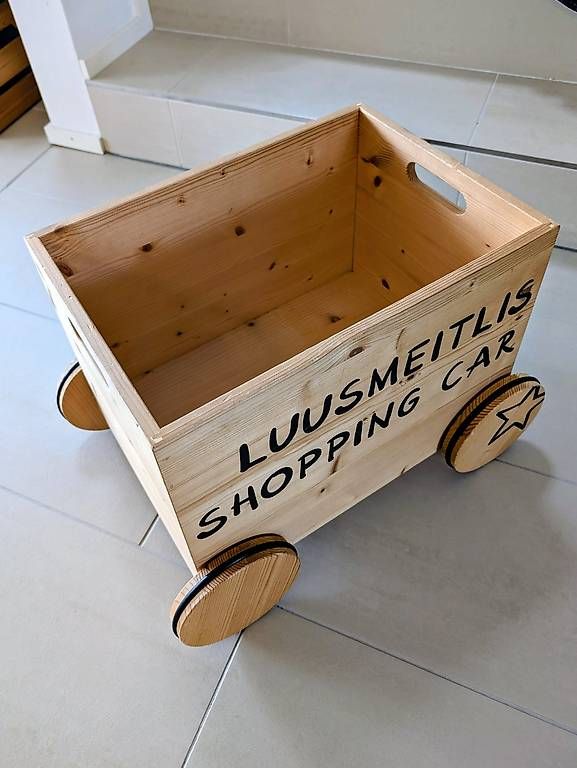 Casse di trasporto: Holzwagen / Holzkiste – Usato da Zürich venduto da Harry29 1
