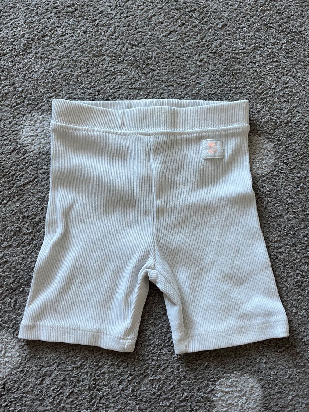 Zara Hosen: Kurze Hosen Gr. 86 – Gebraucht aus Villnachern von schudelinho