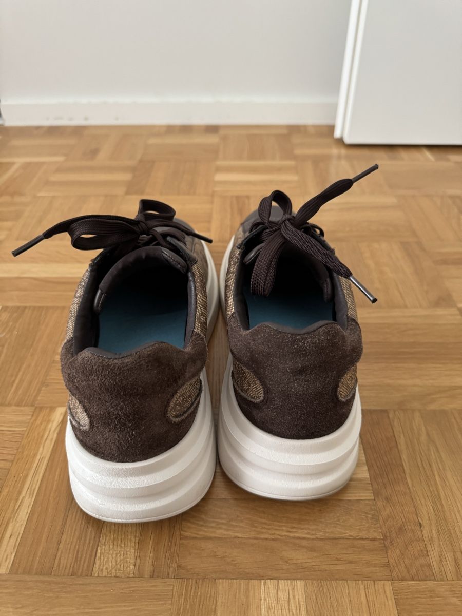 Guess Scarpe da uomo: Guess Schuhe – Nuovo (secondo la descrizione) da Bäch SZ venduto da edo_9m62 2