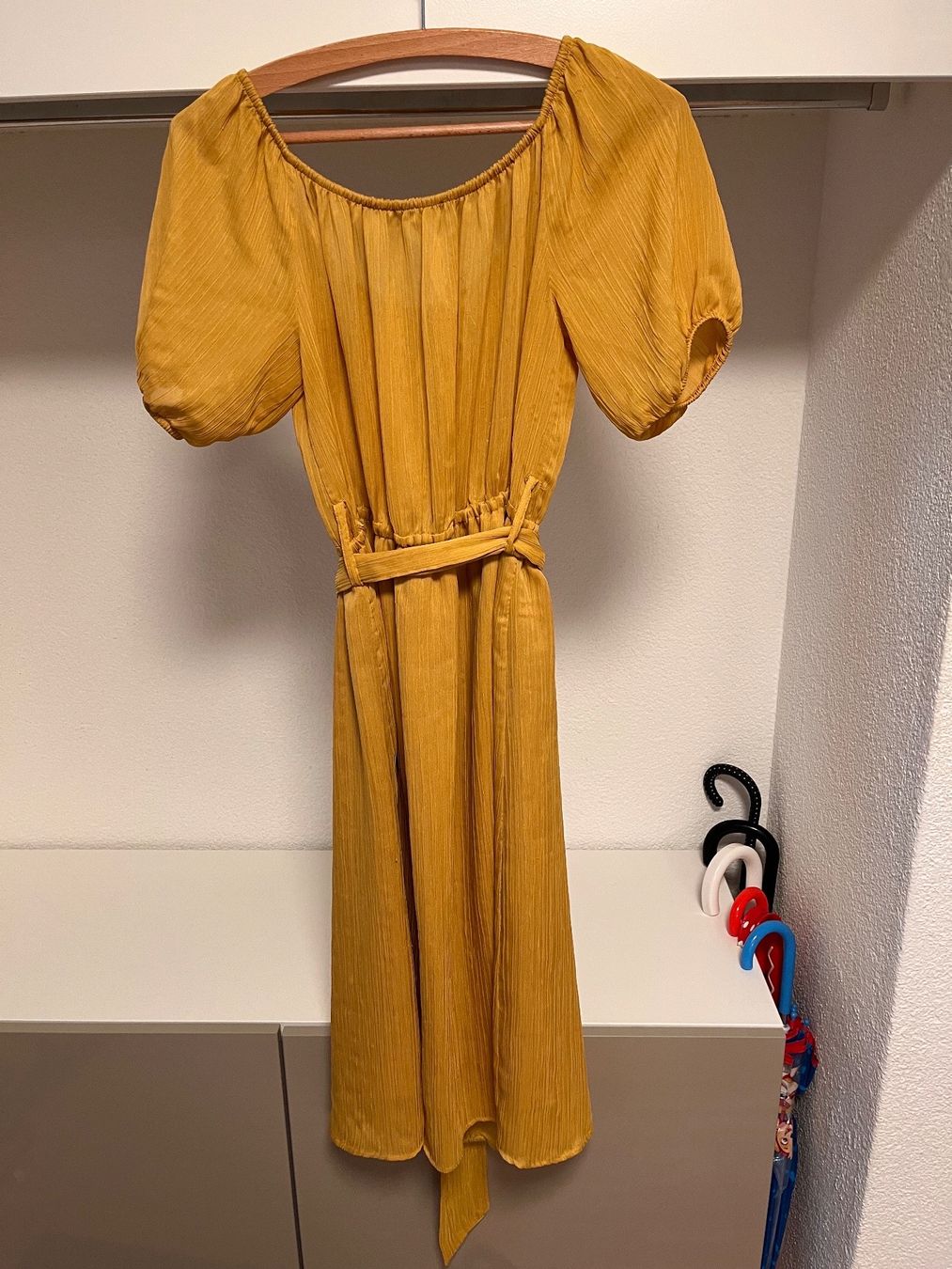 Zara Vestiti: Zara Damenkleid – Usato da Wil SG venduto da mar_2jrf 2