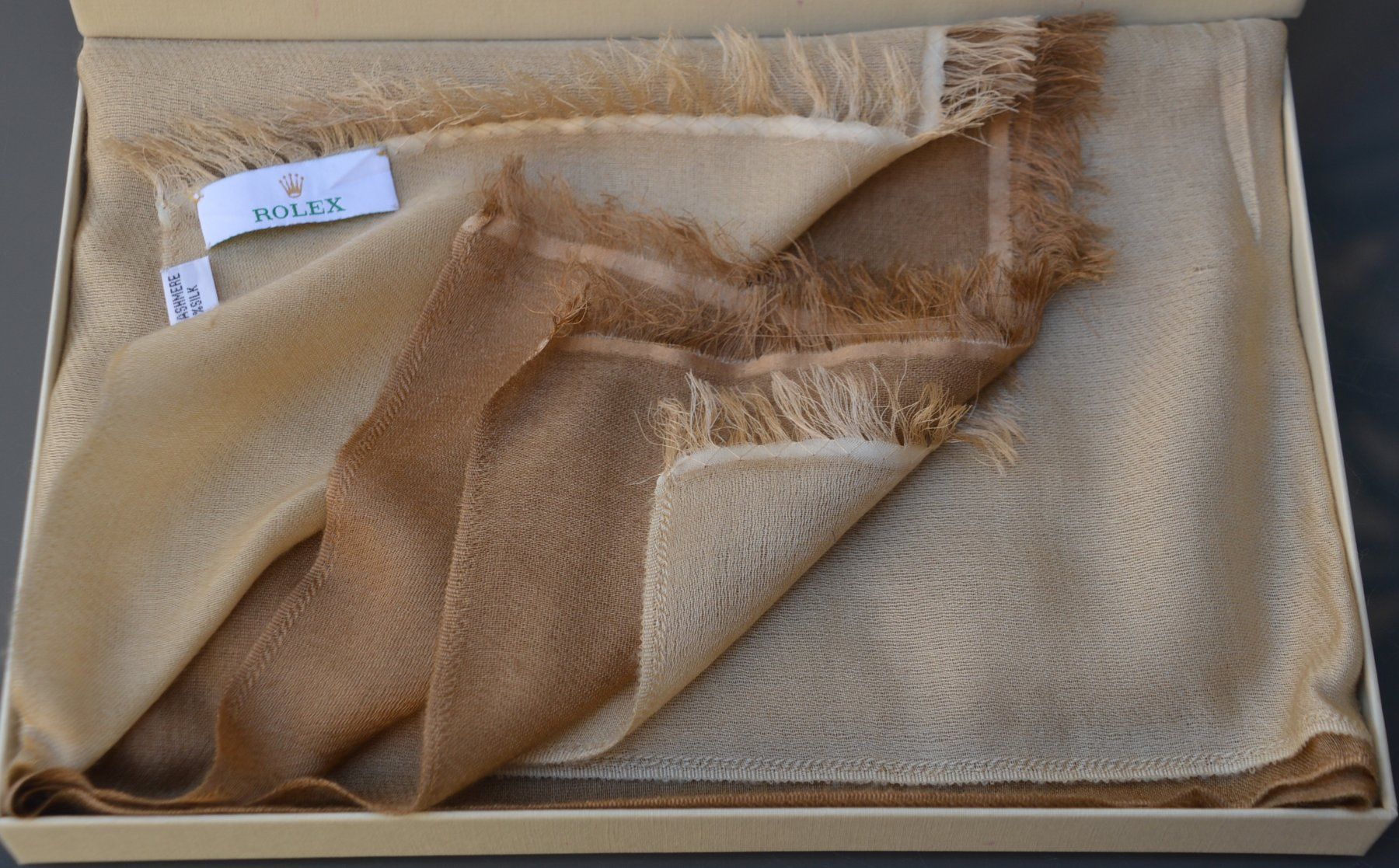 Rolex Foulard & Sciarpe: Schal Rolex Kaschmir - Seide / châle cachemire - soie – Usato da Collonges venduto da Auganien 3