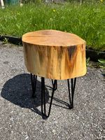 Beistelltisch / Couchtisch 05