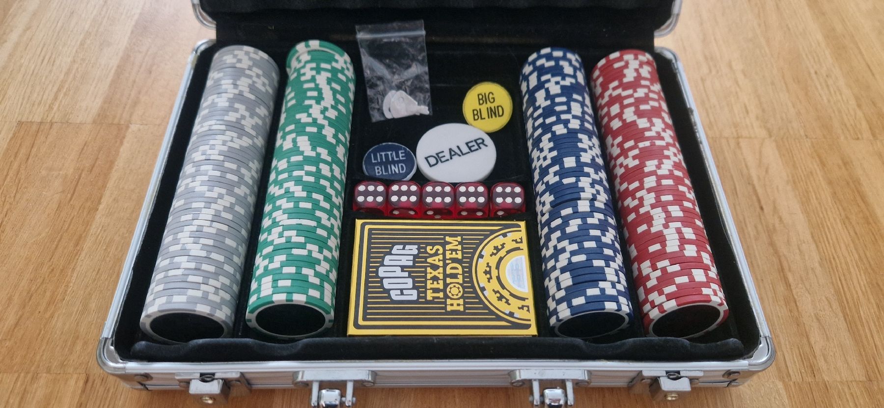Giochi: Poker Set im Alukoffer – Usato da Riehen venduto da Aconitum 3