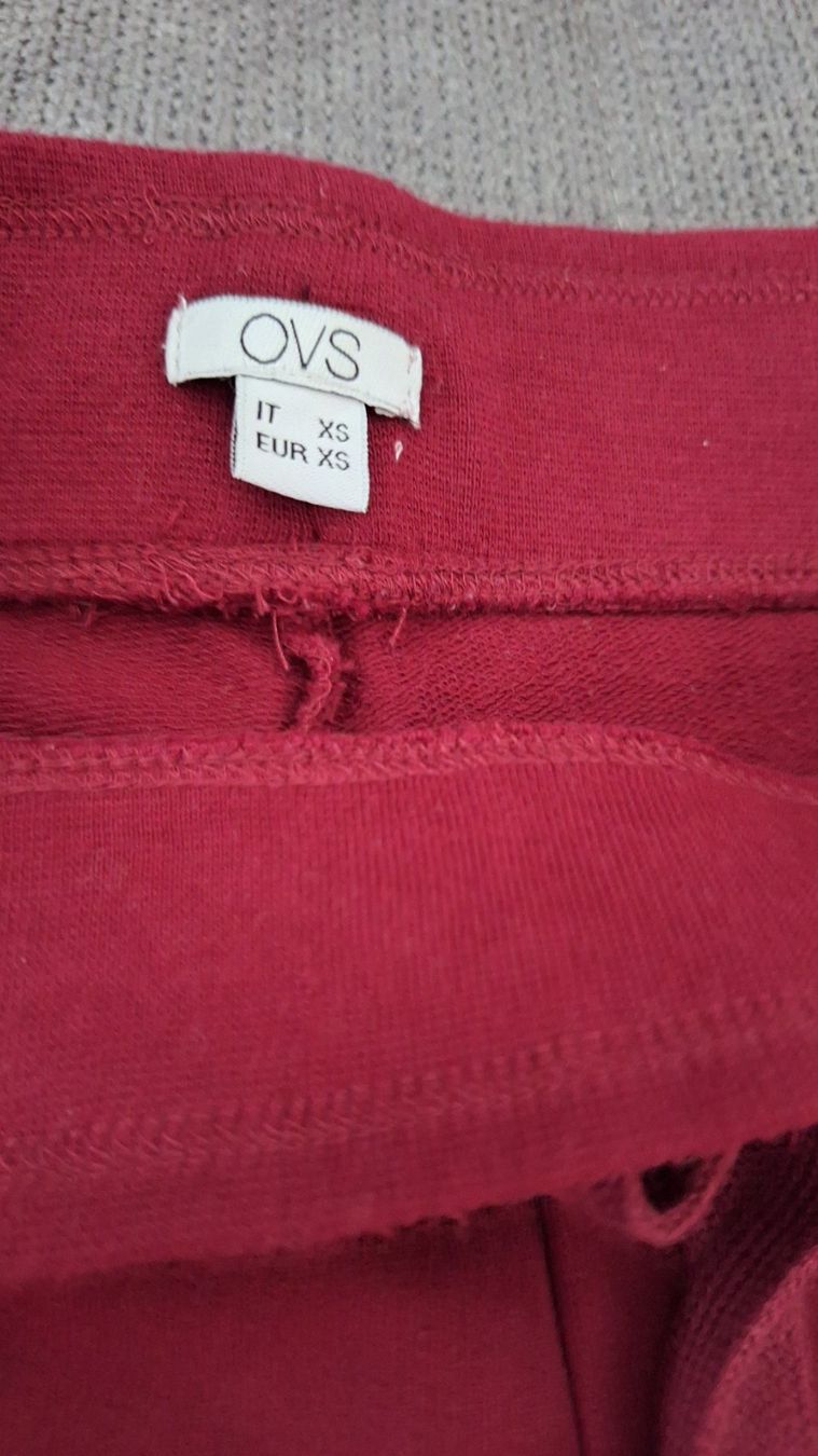 Pantaloni: Trainer Hose für Mädchen Gr. 152(XS) – Nuovo (secondo la descrizione) da Biberist venduto da rospel 1