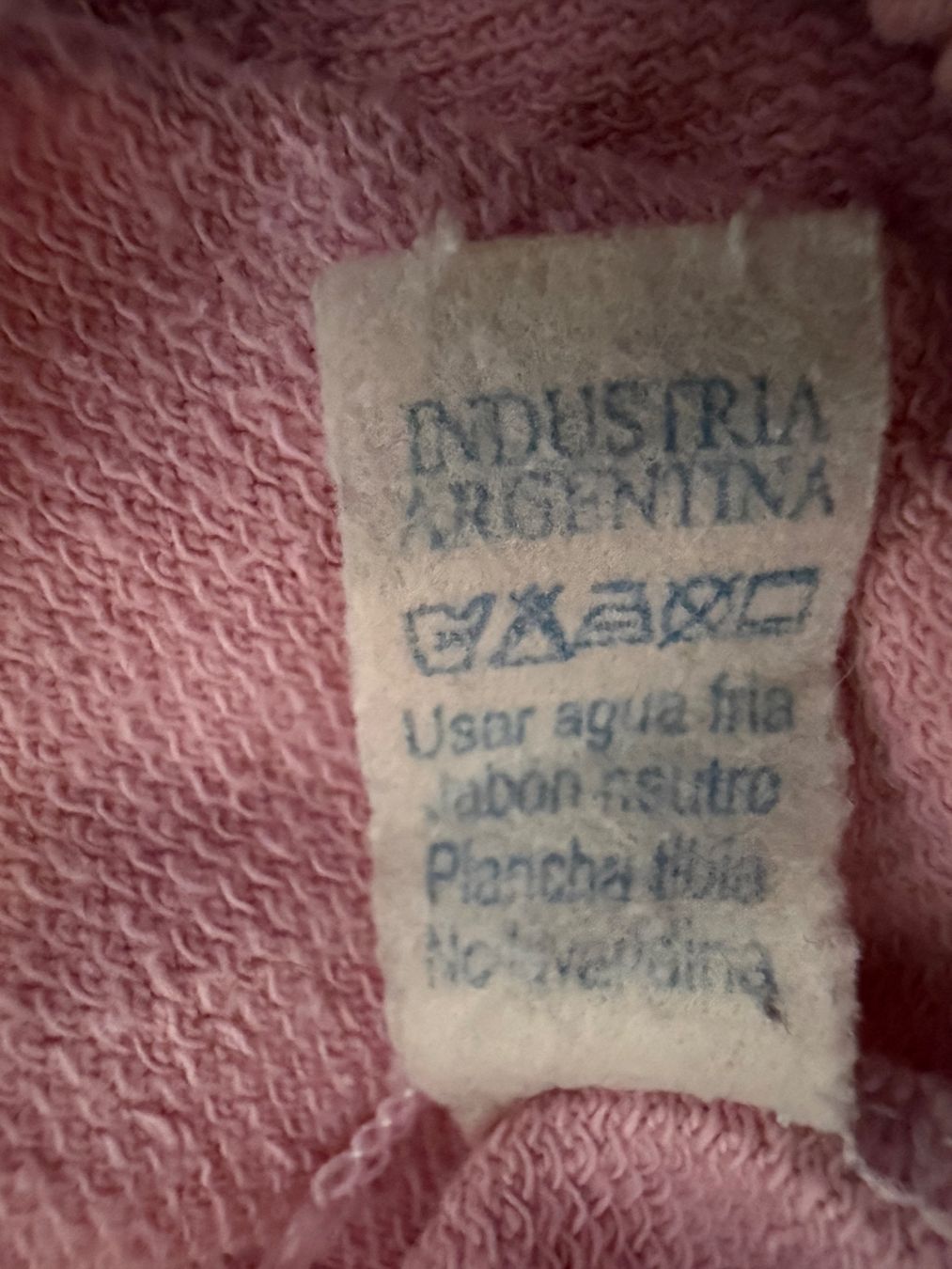Nike Pantaloni: Kinder Shorts pink Grösse 122 Nike – Usato da Hundwil venduto da Sandysan1702 2