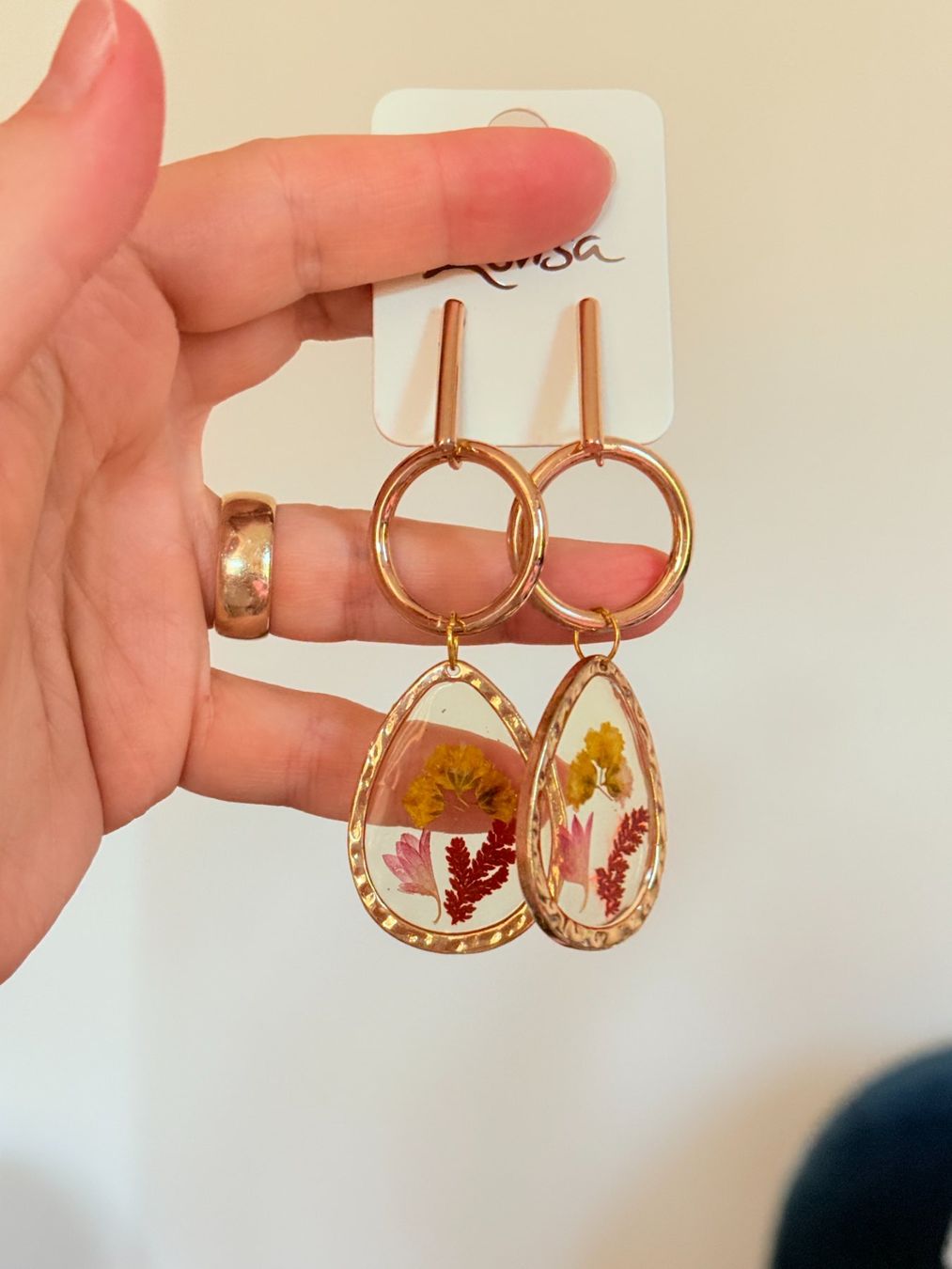 Orecchini pendenti & Orecchini a lobo: Boucles d'oreilles Lovisa pendantes avec fleurs – Nuovo e nell'imballaggio originale da Genève venduto da AGBERG 7