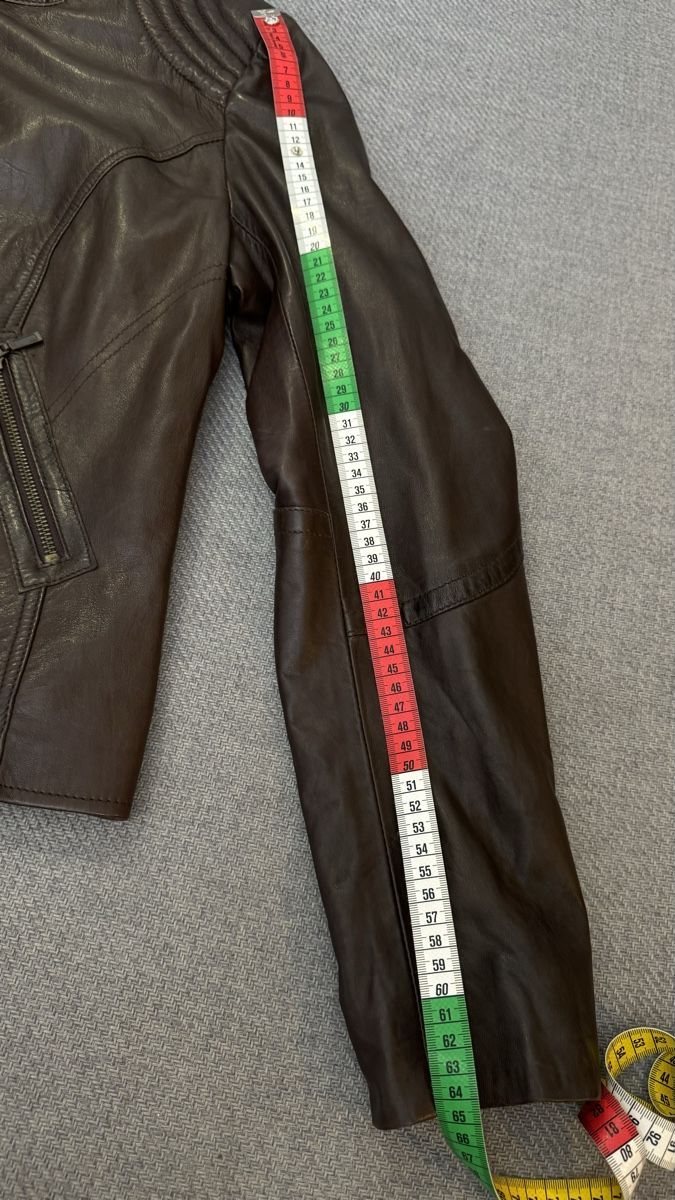 Avant Premiere Jacken: Avant Premiere Lederjacke, Größe 40, Braun – Gebraucht aus Adliswil von RicPro 8