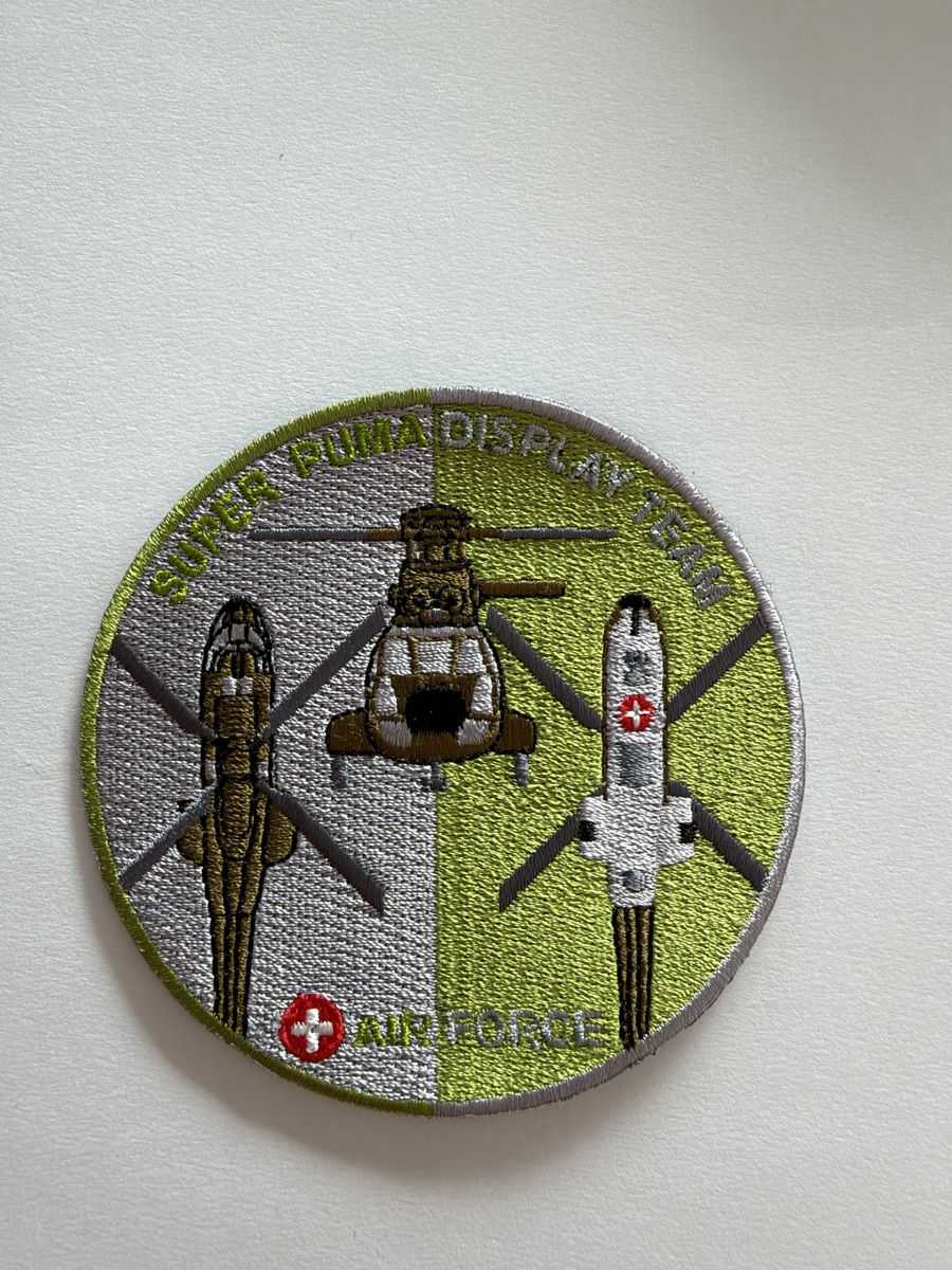 Armée suisse Plaquettes & Badges: Super Puma pack  – D'occasion à Chamoson par Lio_Rey 3