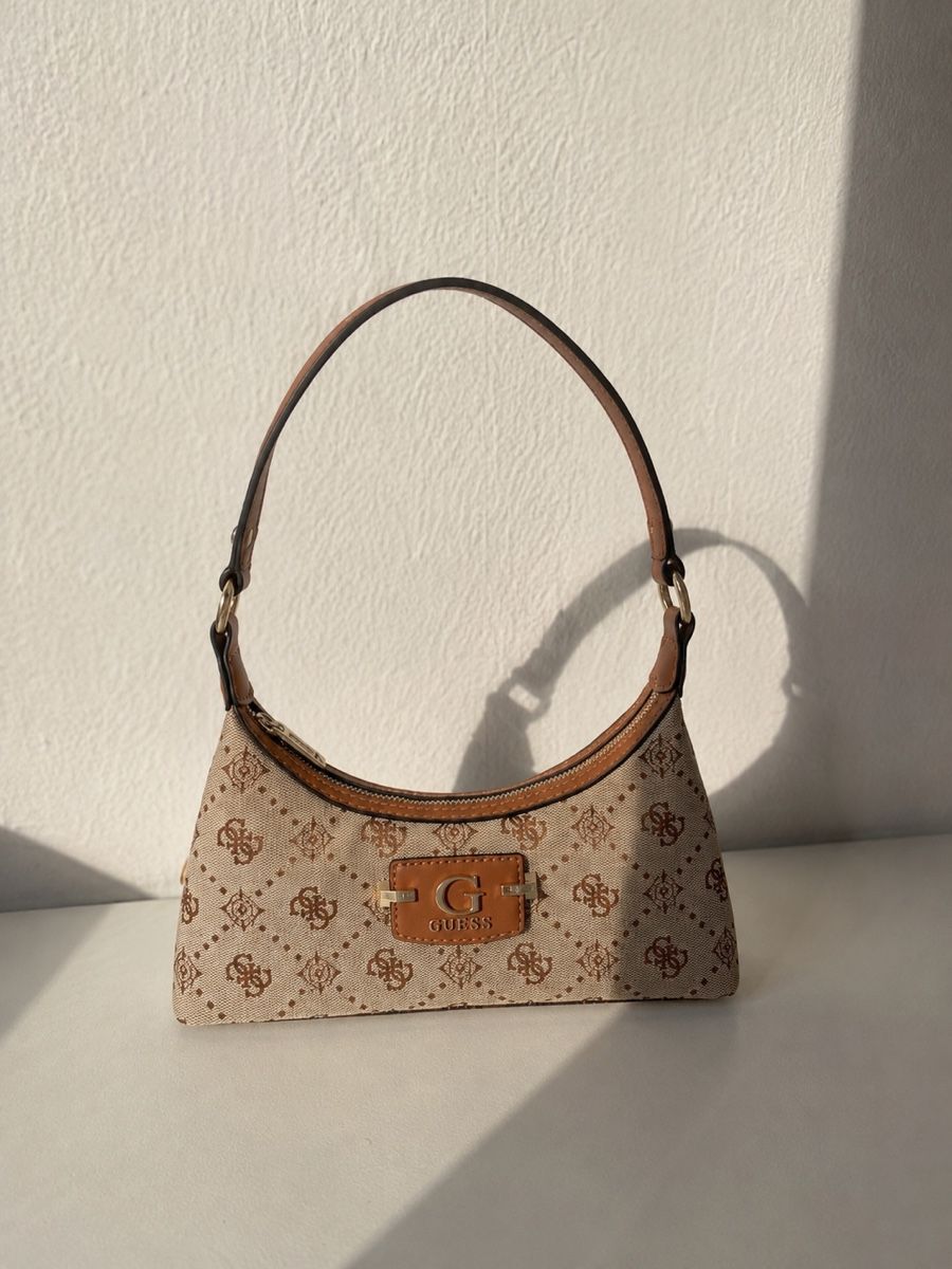 Guess Taschen für Damen: Guess Handtasche beige monogramm – Neu (gemäss Beschreibung) aus Recherswil von Pajaro11