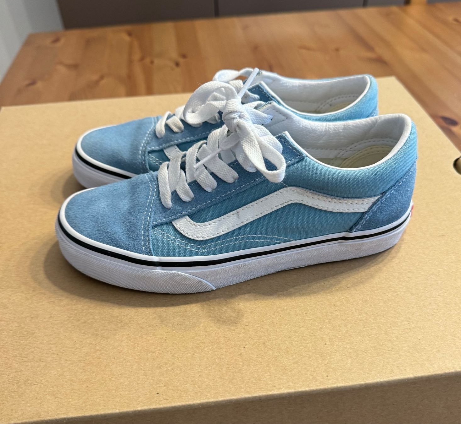 Vans Scarpe da uomo: Vans Schuhe 34 – Usato da Rheinfelden venduto da adidas1984 2