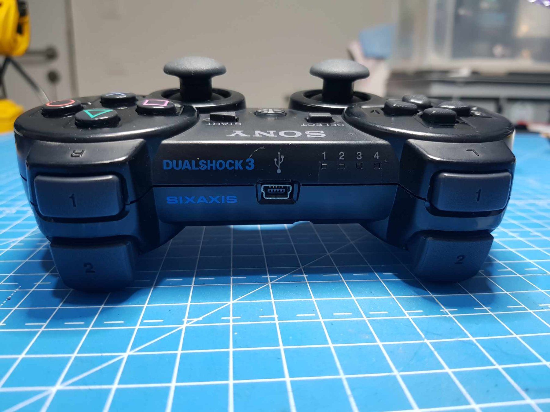 Sony Controller: Playstation 3™ Dualshock 3 Controller Black – Gebraucht aus Schwyz von  2