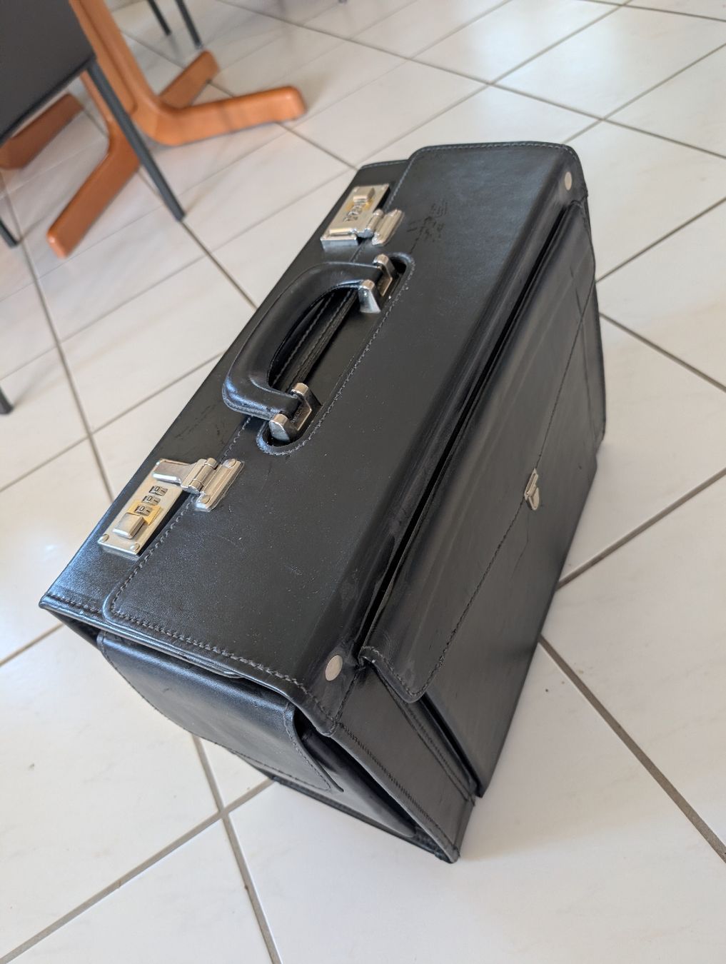 Valises de voyage: Pilotenkoffer – D'occasion à Winterberg ZH par mainsail