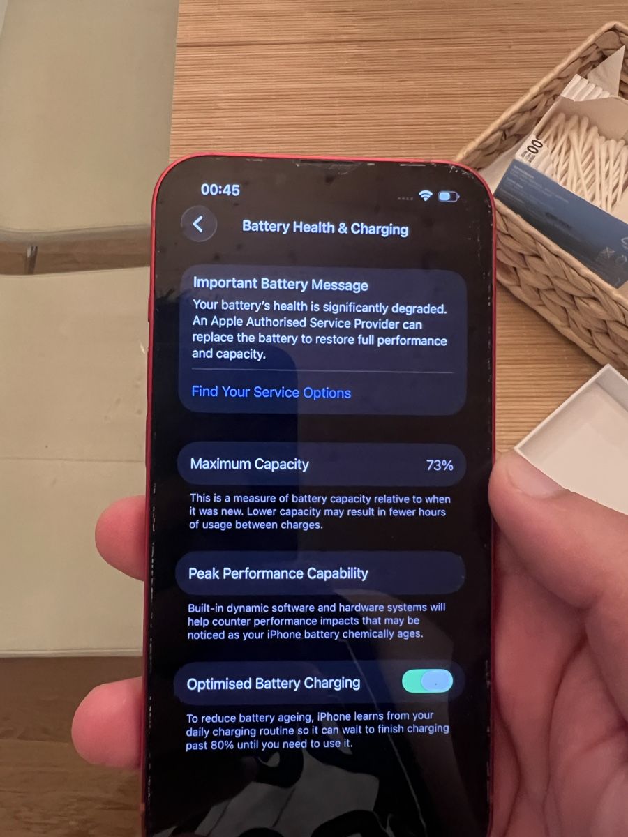 Apple Handys / Smartphones: iPhone 13 rot 128GB – Gebraucht aus Zürich von Yoni_to 6