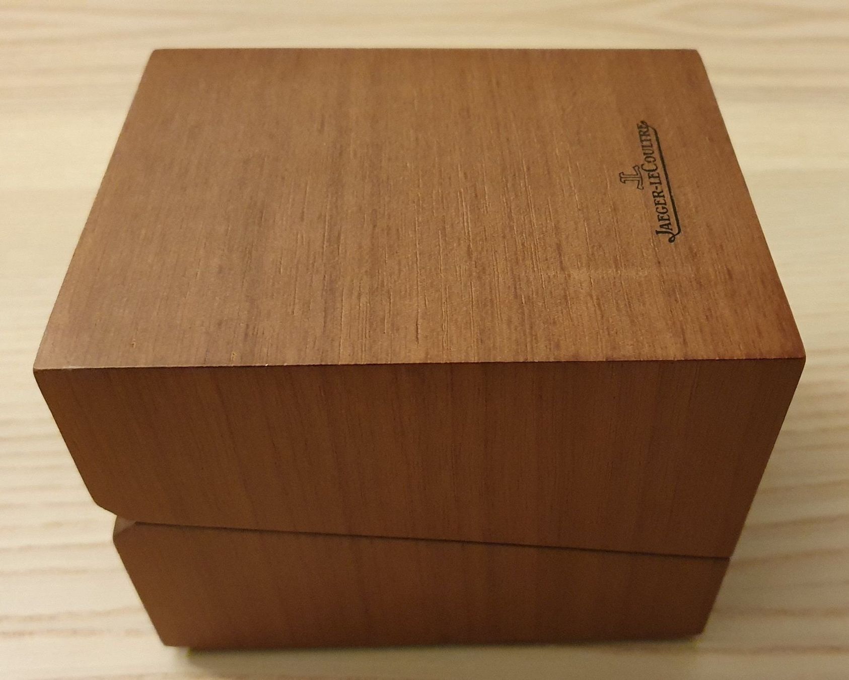Jaeger-Lecoultre Scatole porta orologi: Jaeger Le Coultre Uhren Box – Nuovo (secondo la descrizione) da Emmenbrücke venduto da Crabtree13 4