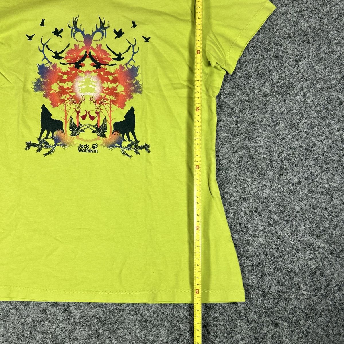 Jack Wolfskin T-shirts: Jack Wolfskin shirt  – D'occasion à La Sagne NE par Matlasape 2
