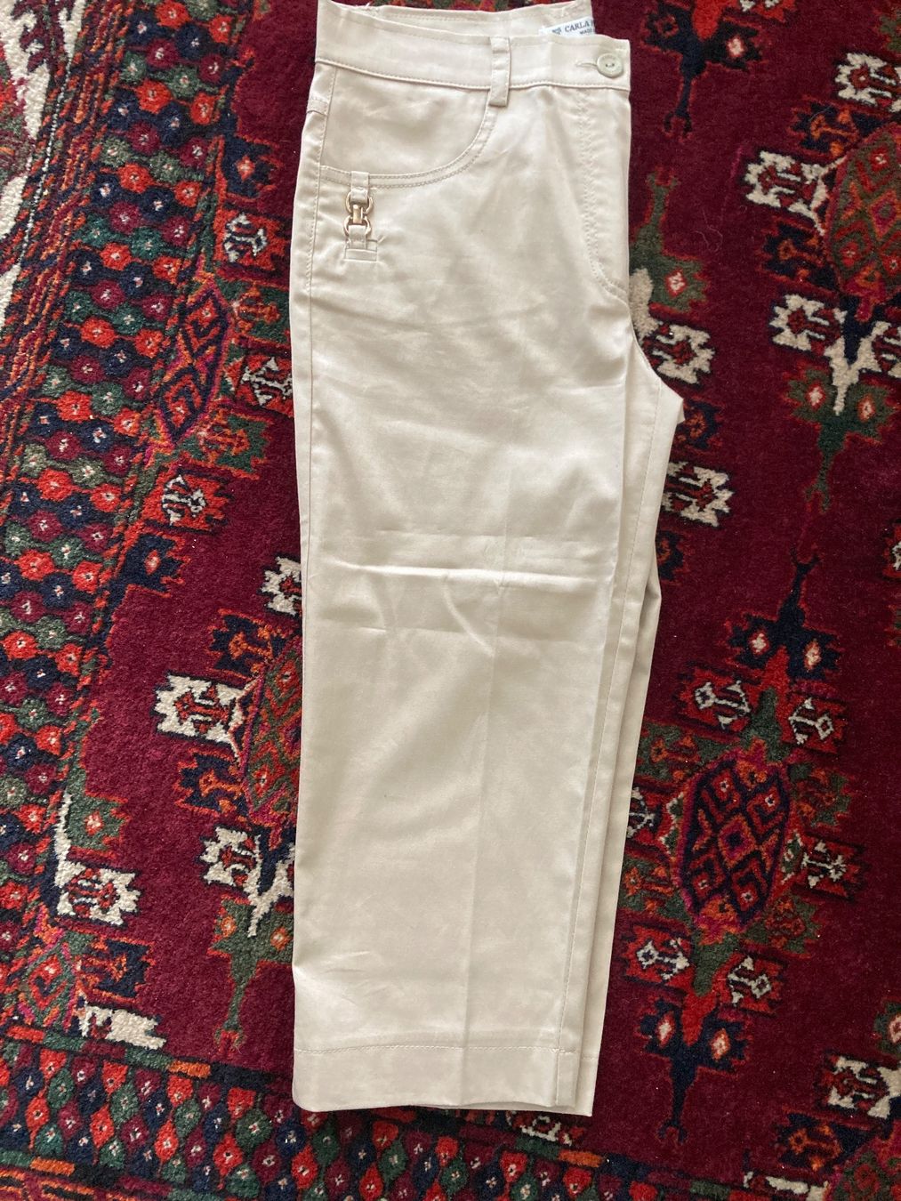 Pantaloni: Neu: 2/3 Shorts Carla Ferroni Gr. 36 – Nuovo e nell'imballaggio originale da Stetten AG venduto da Hanya