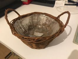 Körbchen, Korb mit Henkeln bepflanzbar