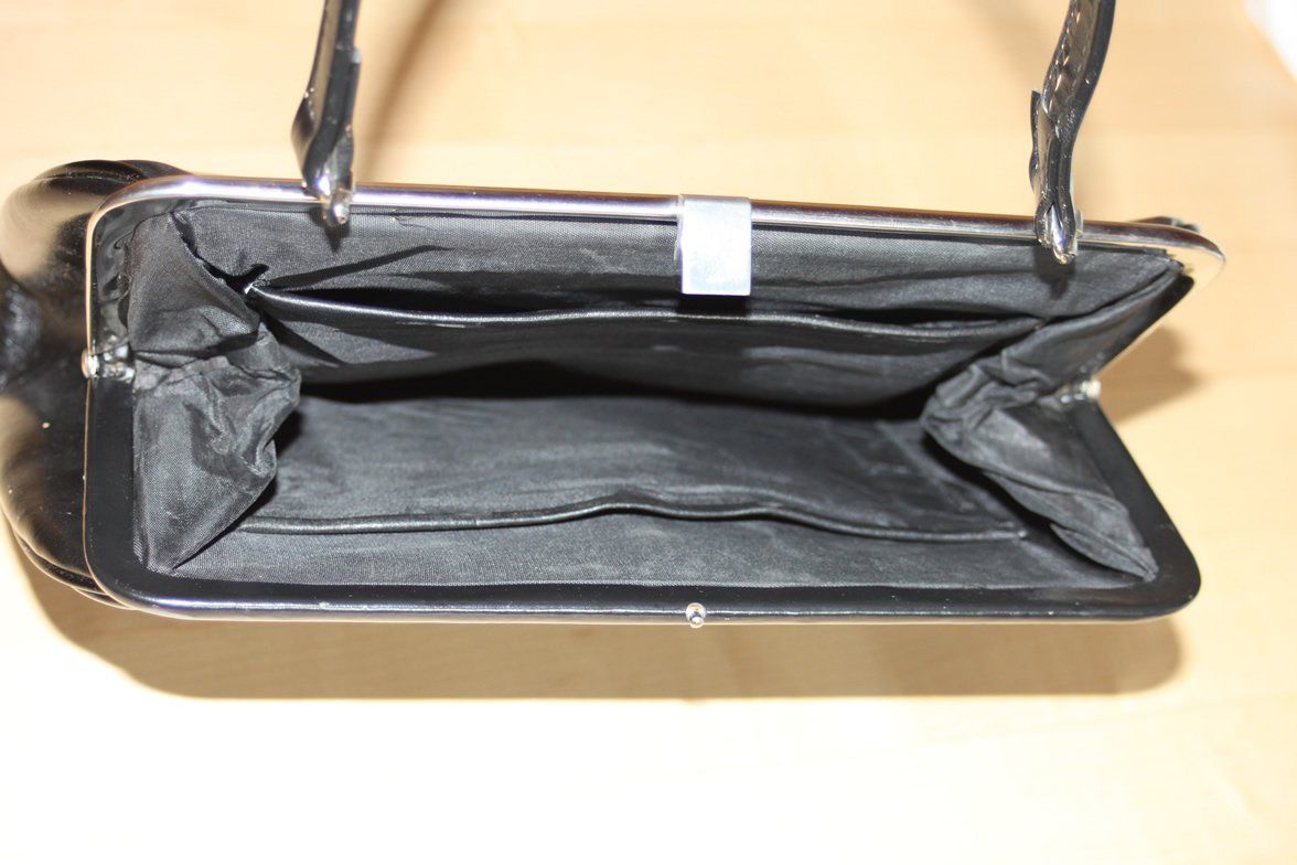 Borse da donna: Lederhandtasche vintage – Usato da Sumiswald venduto da Lottie22 7